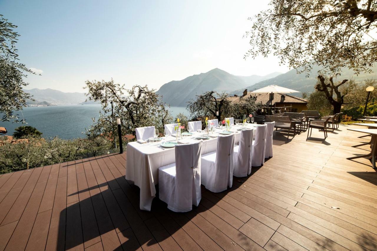 Hotel Miranda Riva di Solto Exterior foto